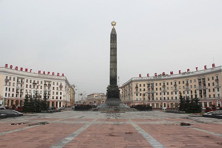 Площадь Победы